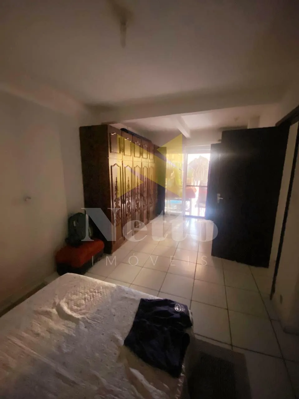 Ampla casa com 7 quartos