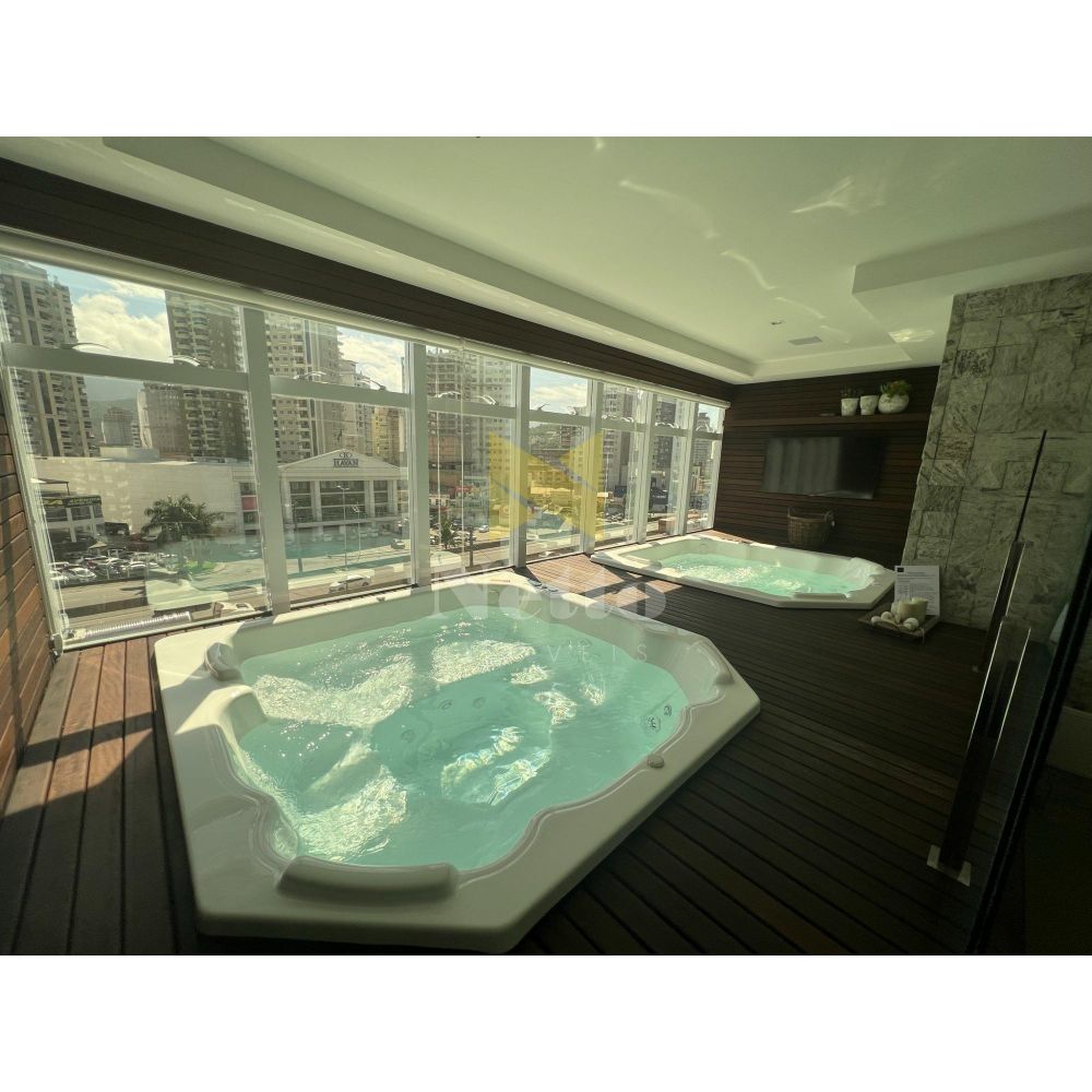 FINAMENTE MOBILIADO 4 SUÍTES