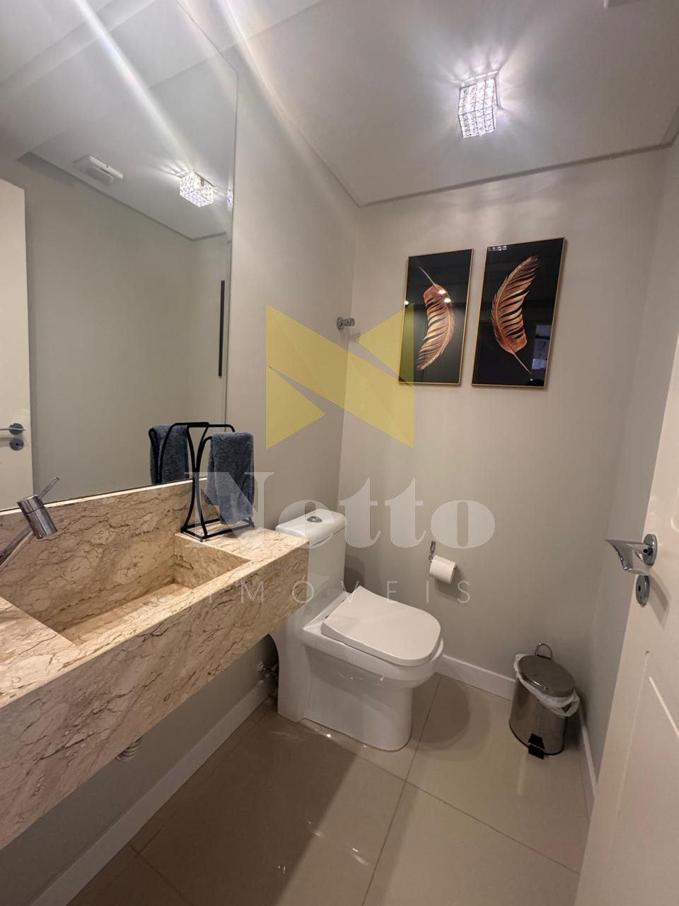 Apartamento Ed. Chateau Blanc